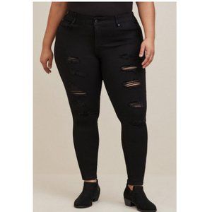 NWOT Torrid Women's Bombsheel Skinny Premium Stretch High Rise Destructed Jeans